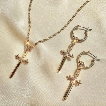 The Alexandra Hoop Earrings - Gold